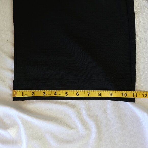 Elastic Waist - Wide Leg Black Pants - Size Small  - Side Pockets - Reitmans - Picture 11 of 13